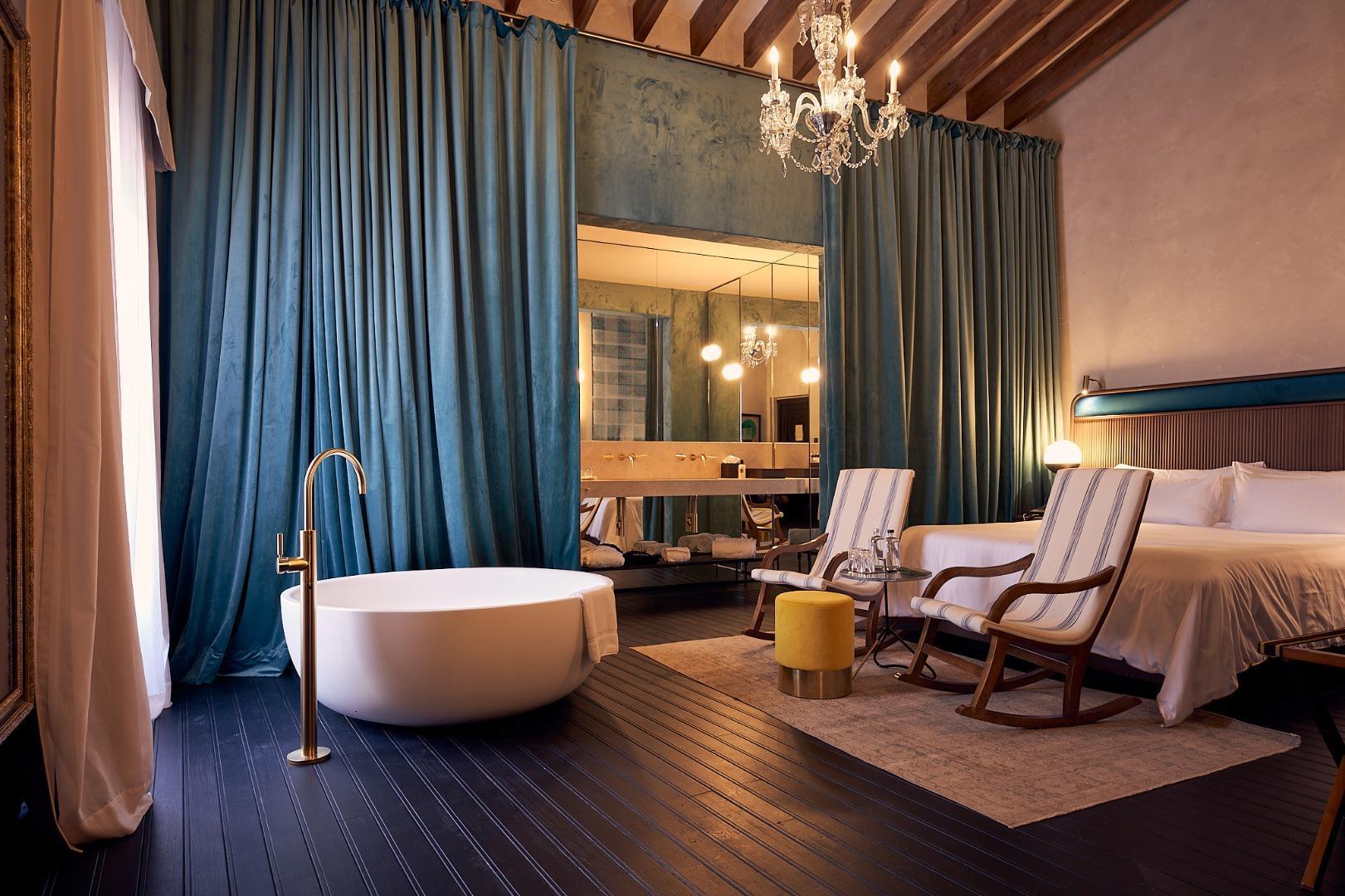 Novotel Ferrand Polydome 4*
