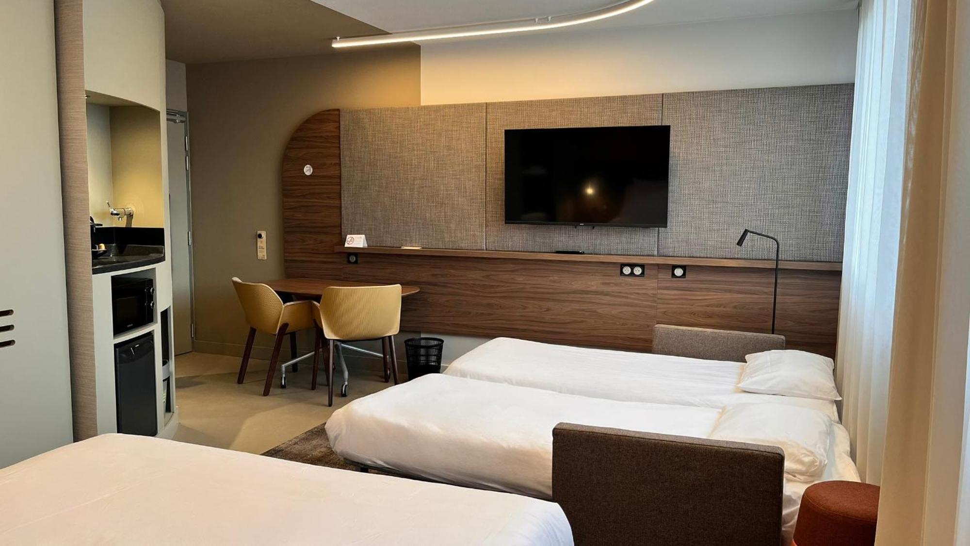 Hotel Novotel Ferrand Polydome 4*
