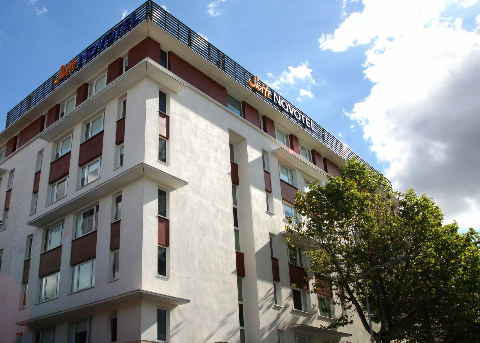 Novotel Ferrand Polydome 4*